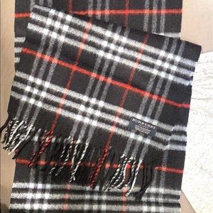 Burberry scarf